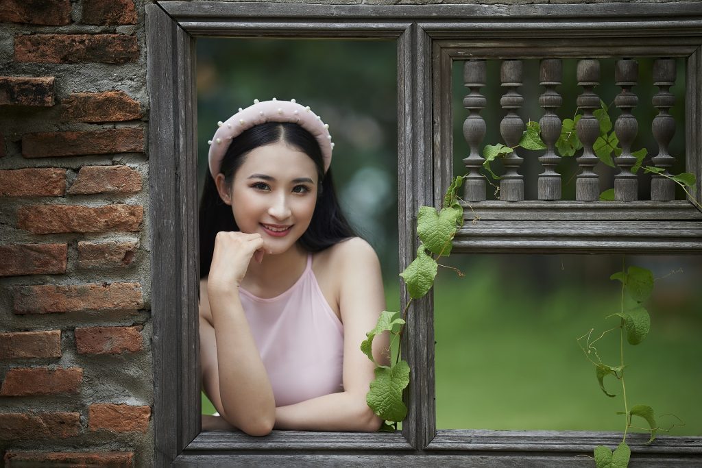 Young woman portrait showing framing