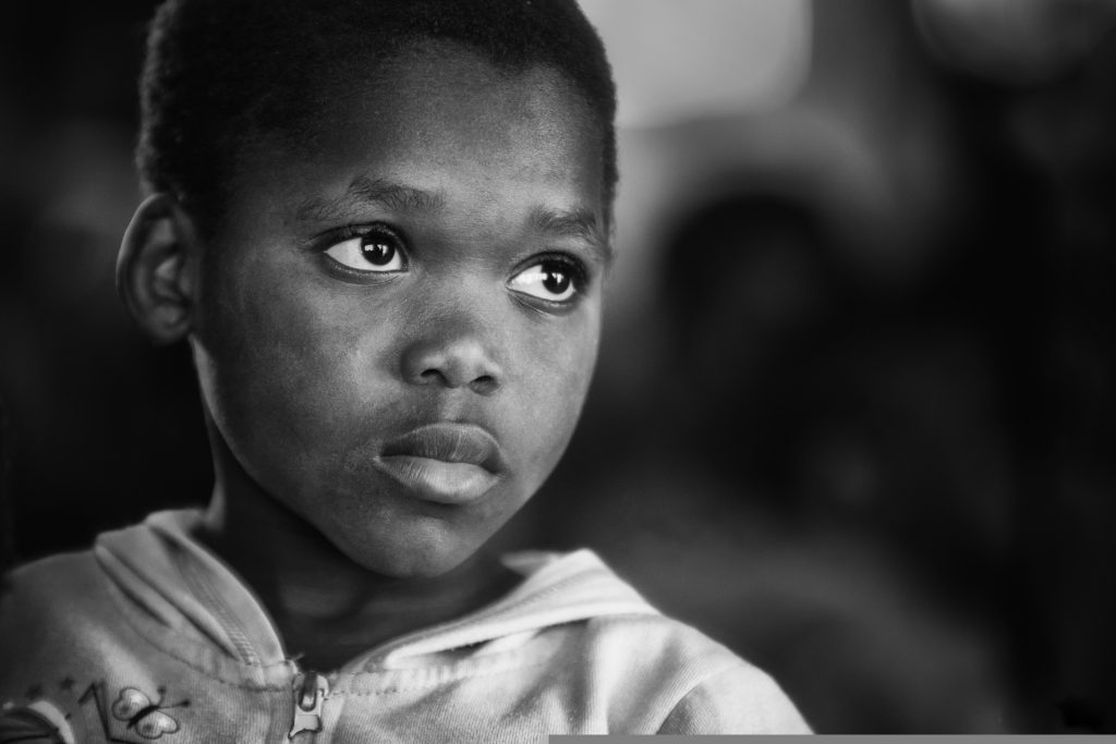 Portrait of a boy using only main light.